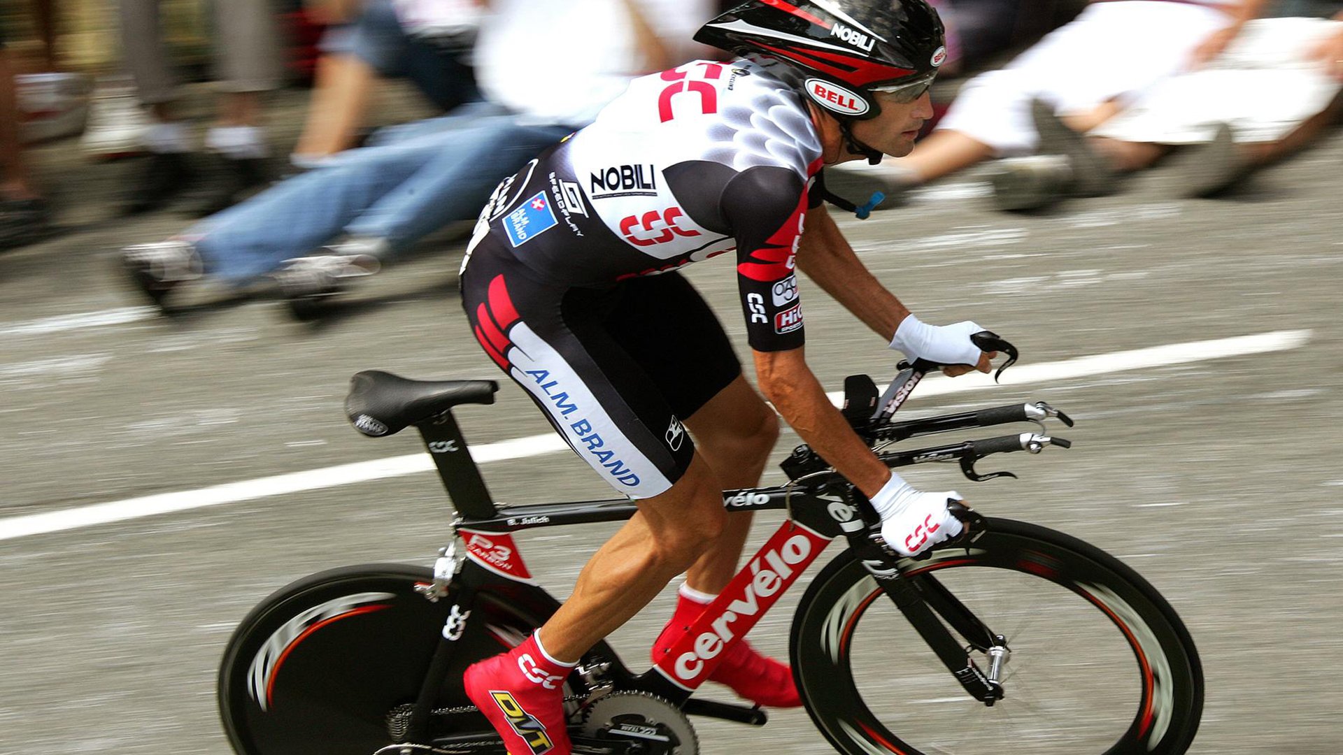 CBA外援表现成关键因素