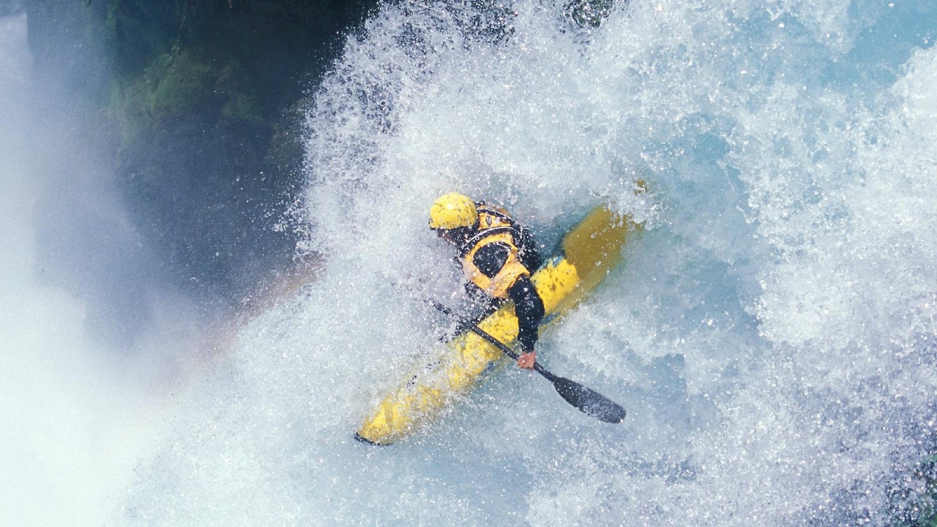 世界杯安保指挥中心首度开放媒体探访 高科技保障赛场安全
